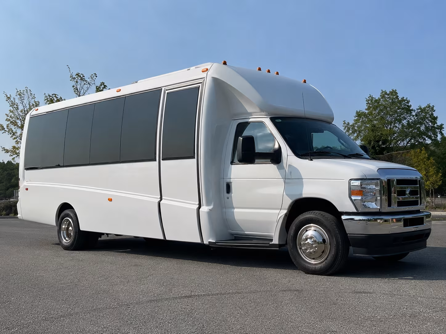 bachelorette wine tour party buses in columbia sc